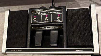 Moog-Polymoog Synthesizer and Polypedal